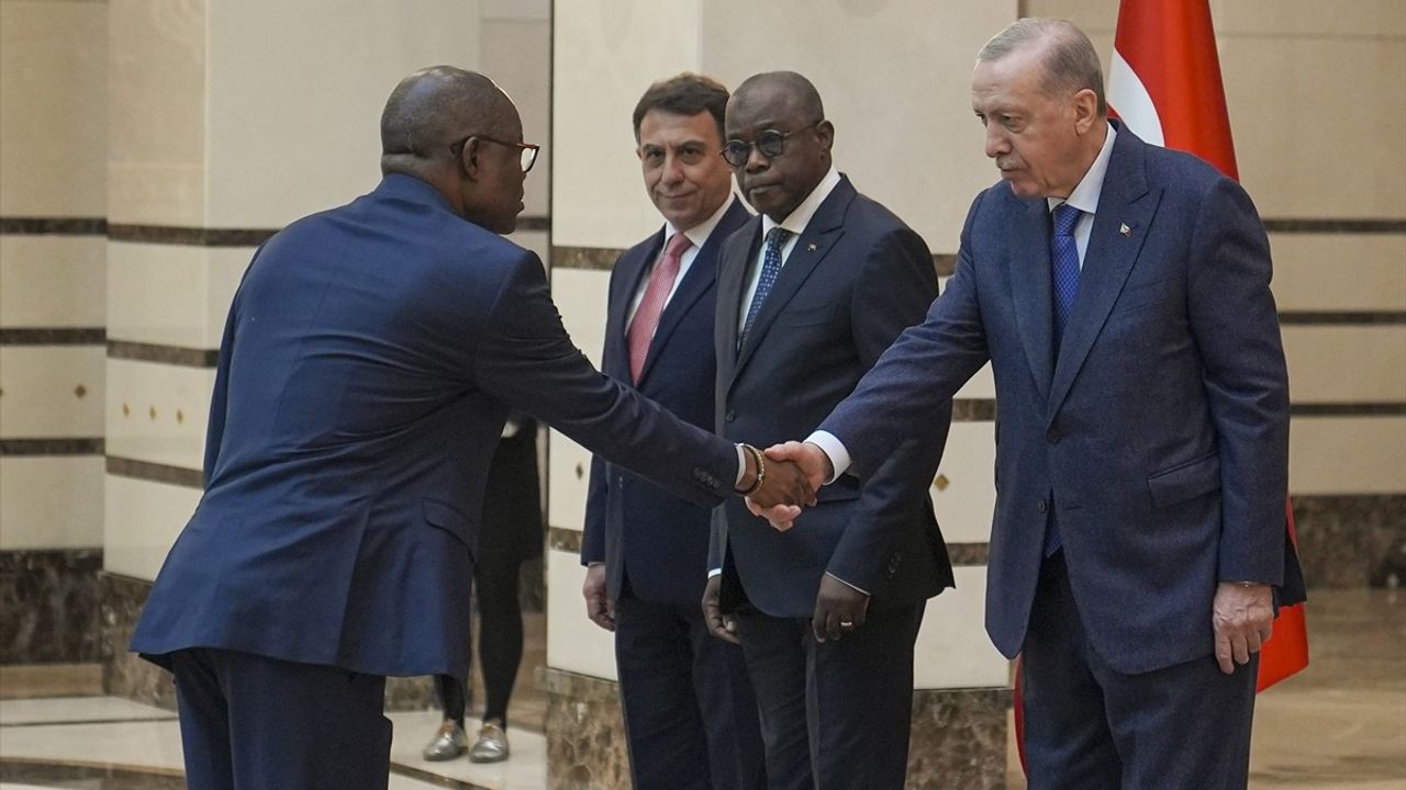 Cumhurbaşkanı Erdoğan, Üç Büyükelçiyi Kabul Etti
