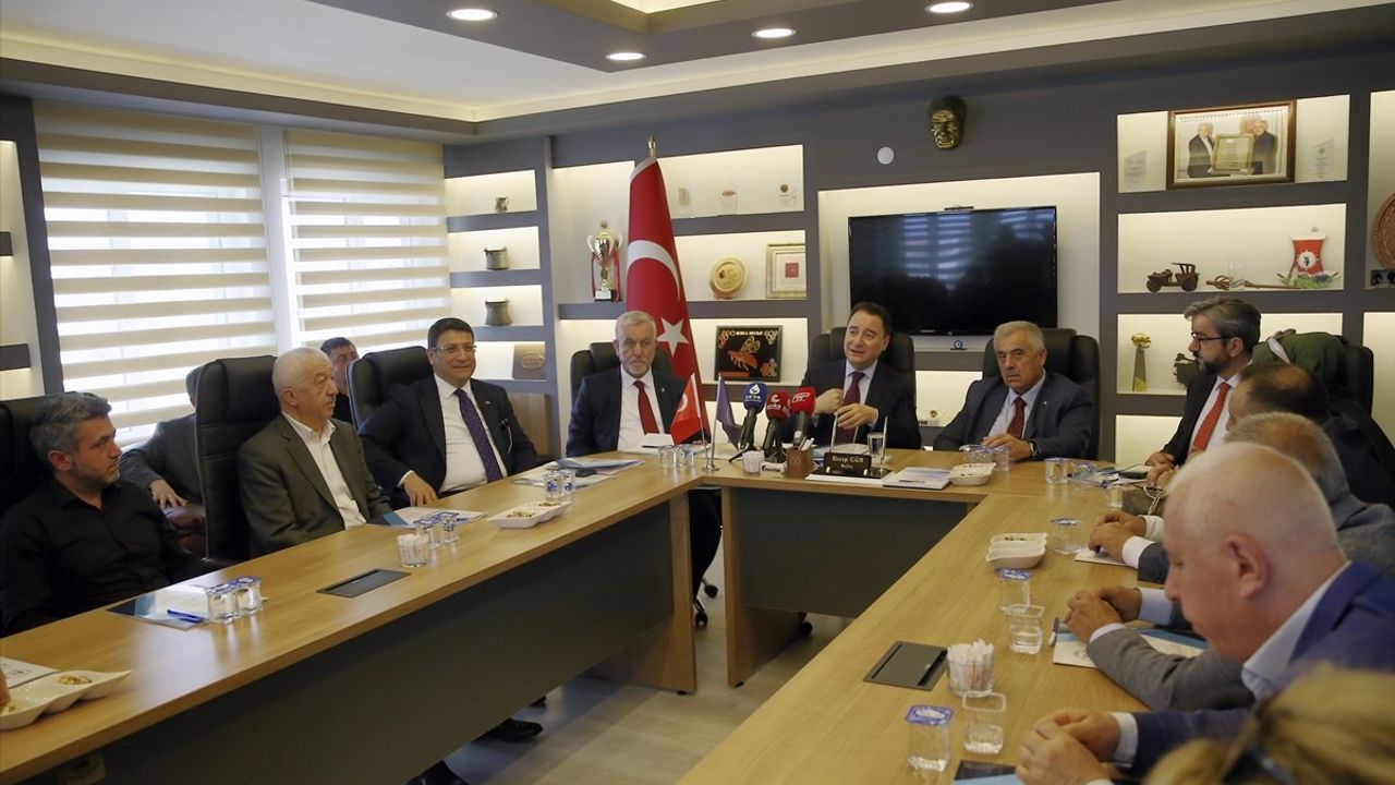 DEVA Partisi Genel Başkanı Ali Babacan Çorum'da Erken Seçim İhtimalini Değerlendirdi