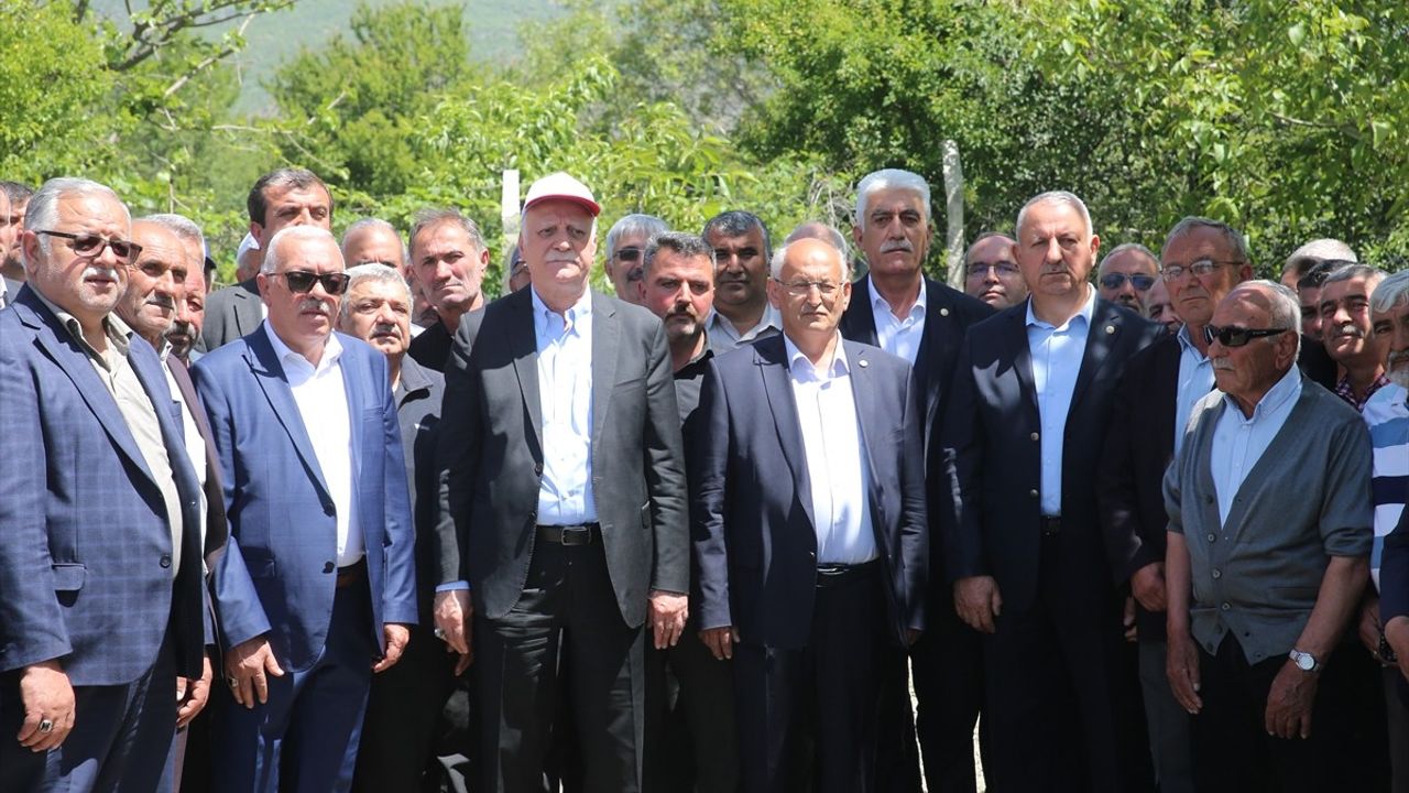 Don Olayı Tokat'ta Meyve Bahçelerini Vurdu