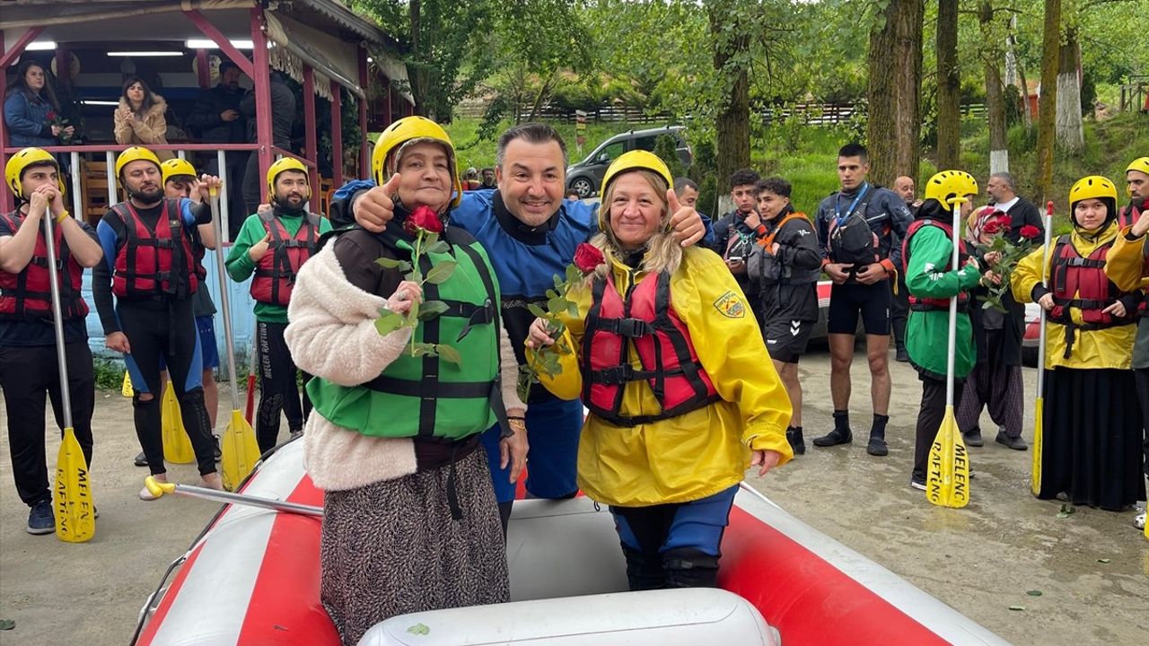 Düzce'de Anneler Günü Rafting Festivali