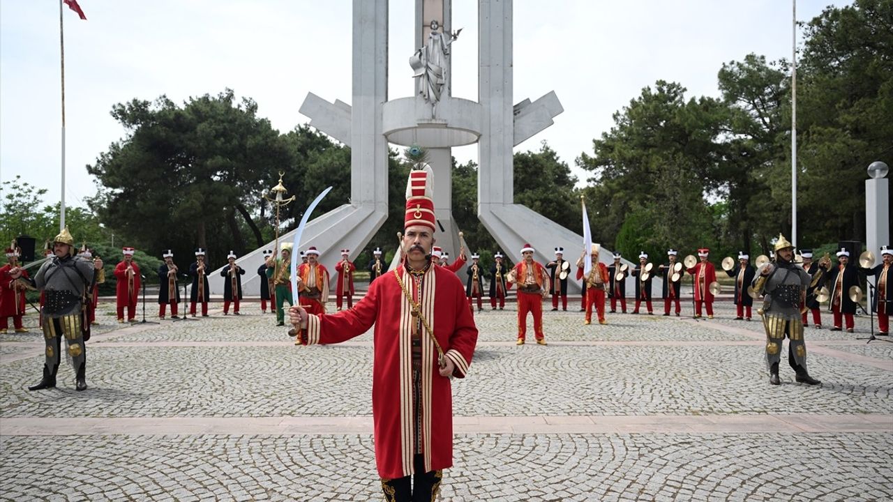 Edirne'de Jandarma Mehteran Birliği İstanbul'un Fethini Kutladı
