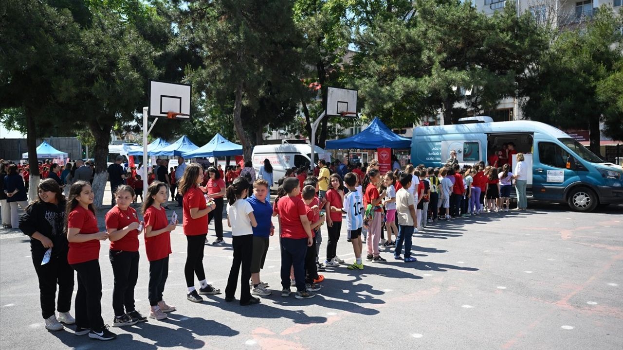 Edirne'de Öğrencilere Sağlıklı Yaşam Eğitimi