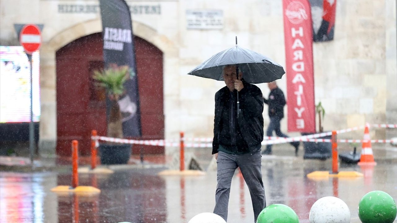 Edirne ve Kırklareli'nde Sağanak Yağış Etkili Oldu