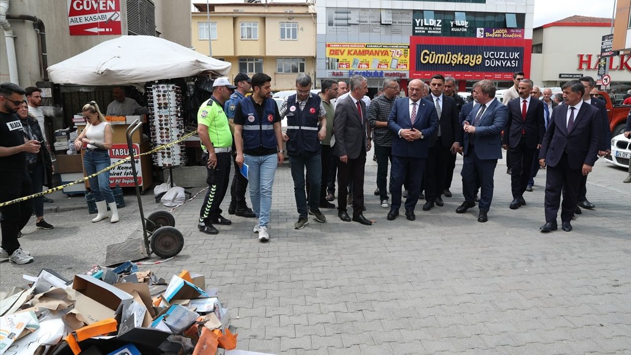 Erzincan Valisi Hamza Aydoğdu, Yangın Sonrası Esnafı Ziyaret Etti