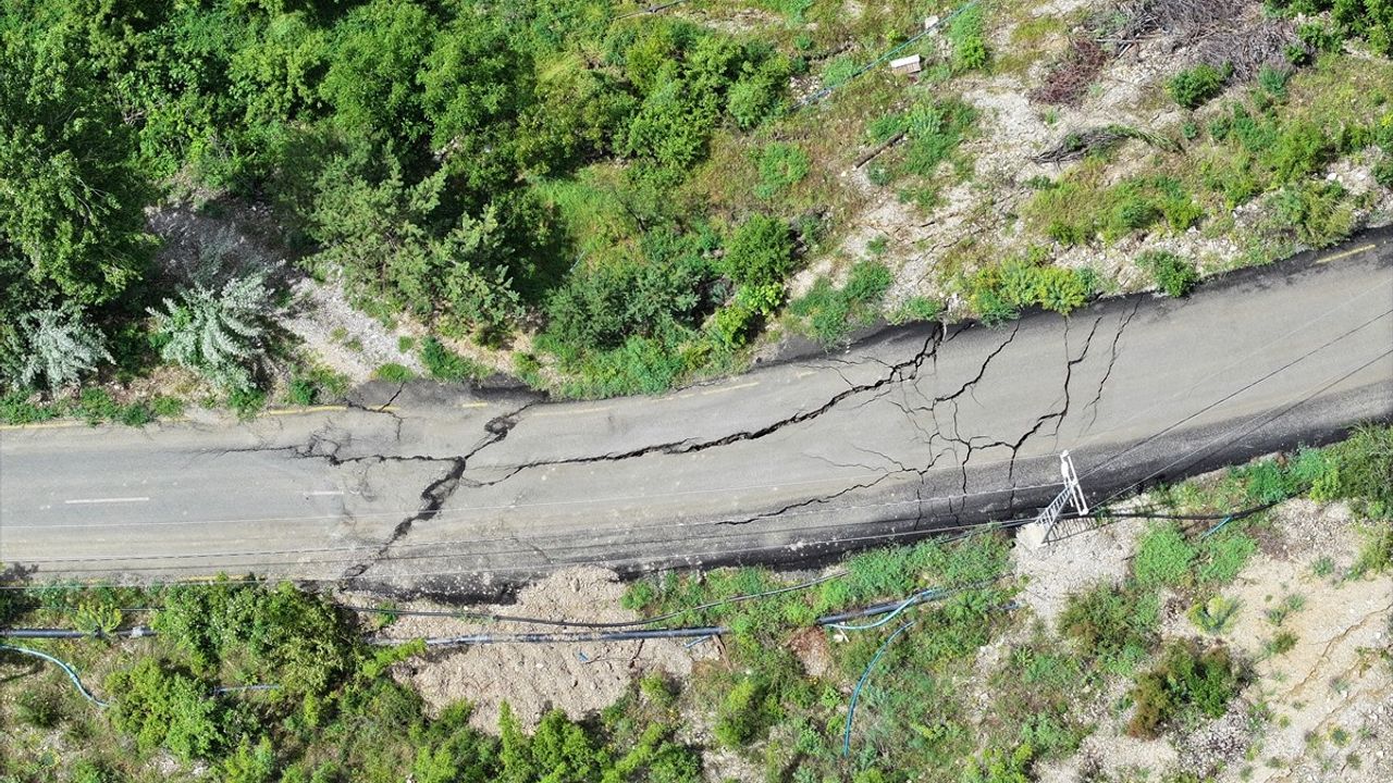 Erzurum'da Toprak Kayması Sonrası Jeoteknik Çalışmalar Başladı