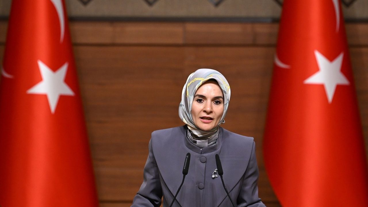 Etik Eğiticisi Yetiştirilmesi Protokolü İmza Töreni