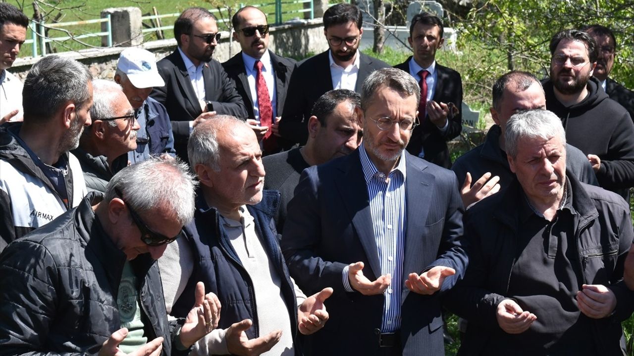 Fahrettin Altun'un Amcası Nurettin Altun, Artvin'de Defnedildi
