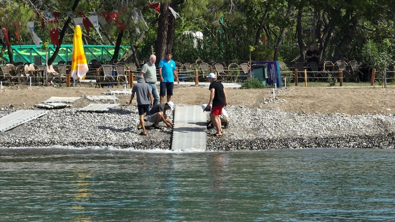 Fethiye'de Engelli Bireyler İçin Plaj Düzenlemesi
