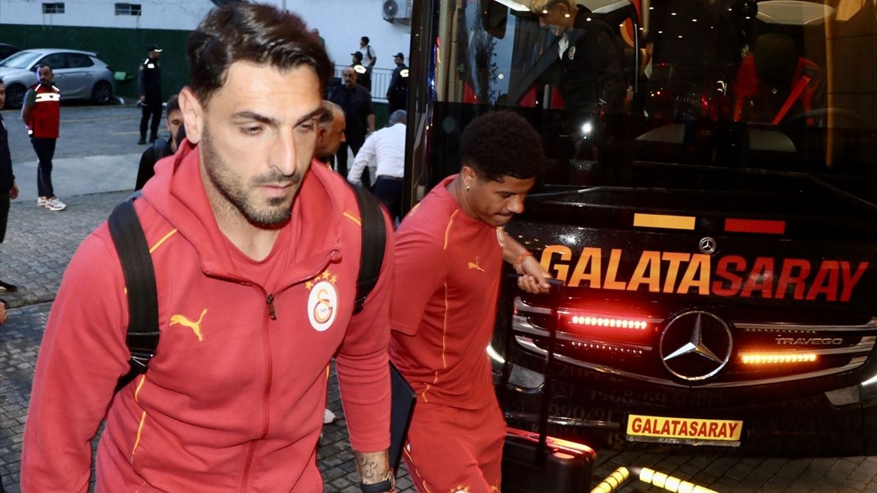 Galatasaray Trabzon'a Ulaştı: Taraftar Coşkusu
