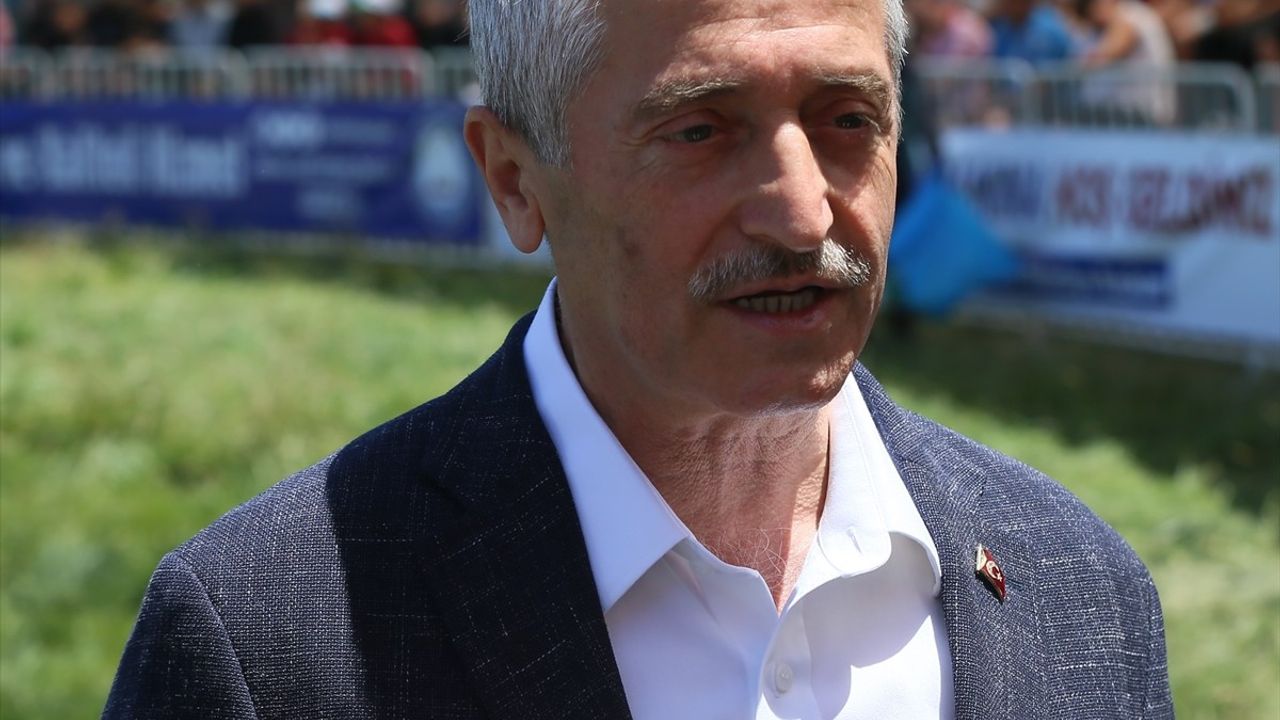 Gaziantep'te CW Enerji Türkiye Yağlı Güreş Ligi'nin İkinci Etabı Başladı