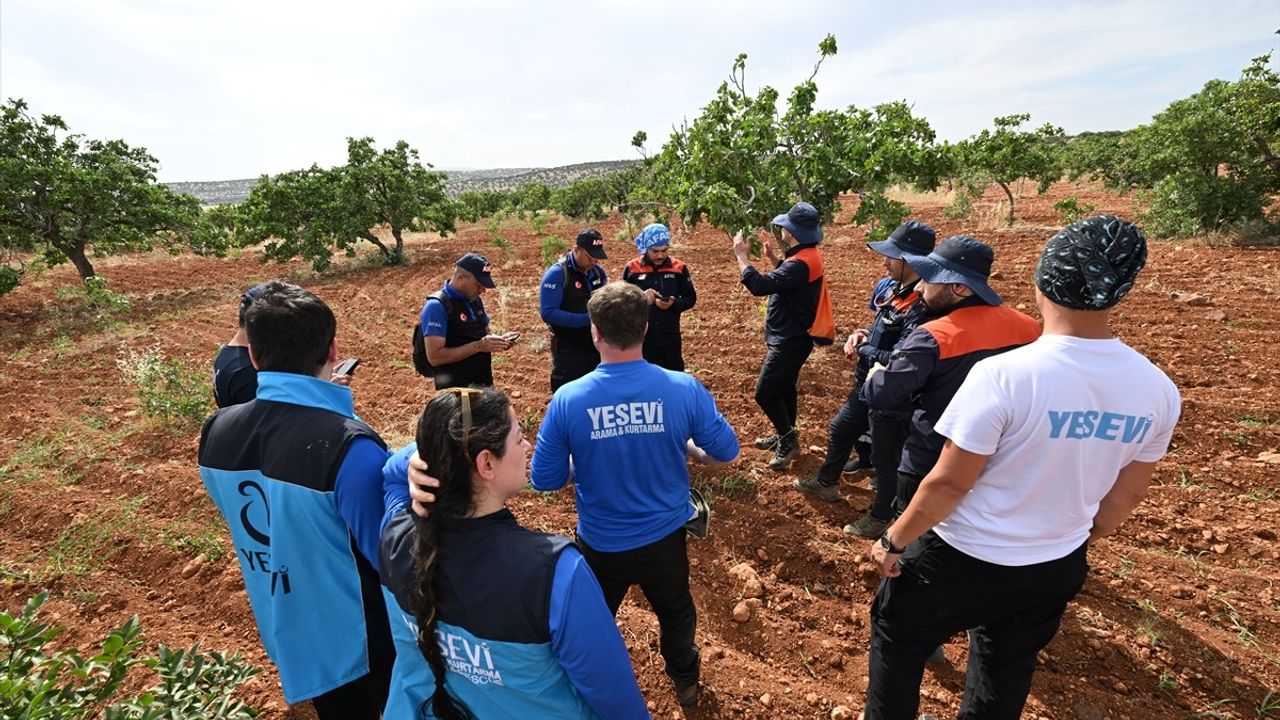 Gaziantep'te Kayıp Otizmli Çocuğun Arama Çalışmaları Devam Ediyor
