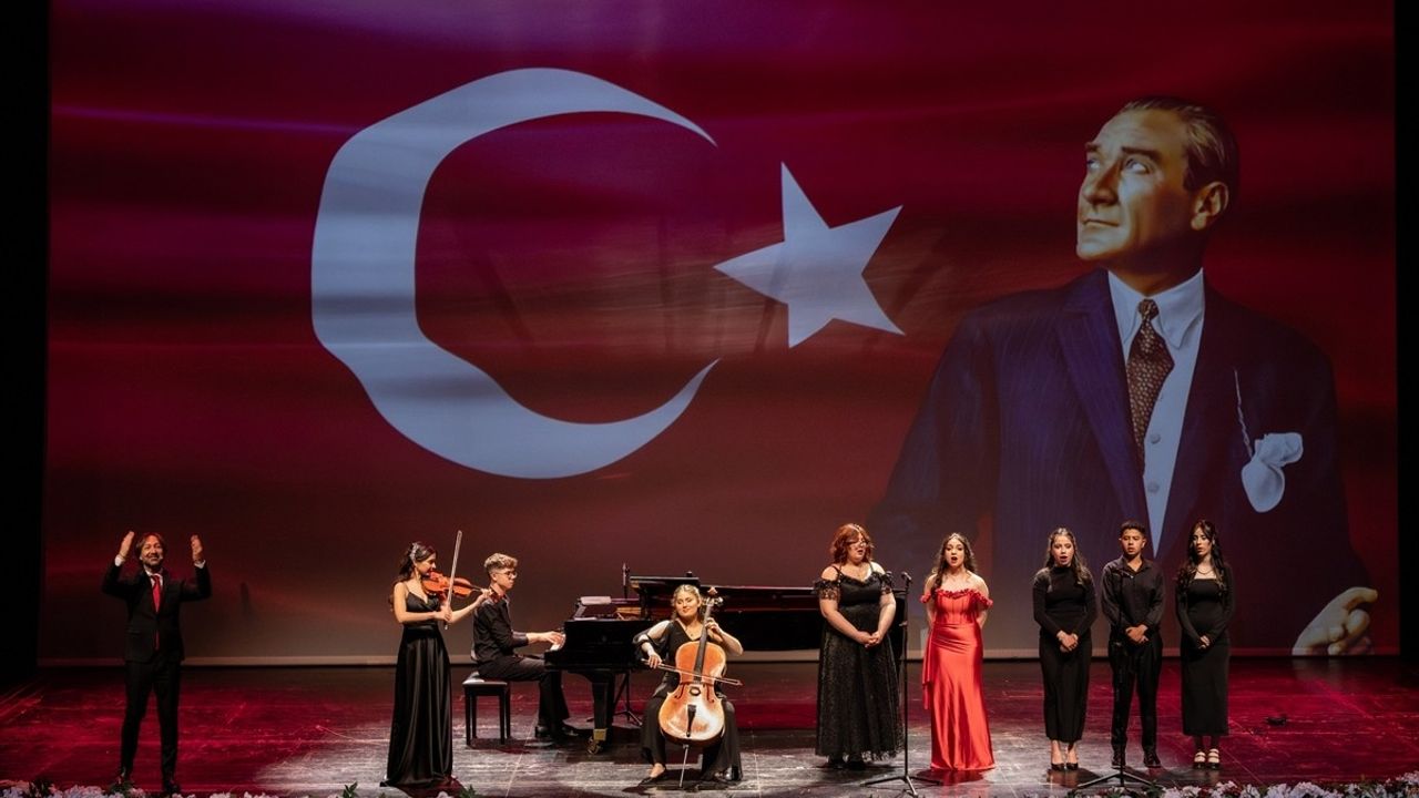 Genç Yetenekler 16. Uluslararası İstanbul Opera ve Bale Festivali'nde Sahne Aldı