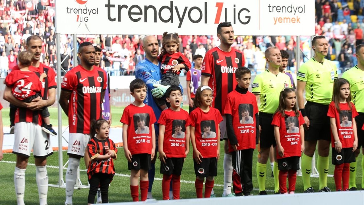 Gençlerbirliği, Sakaryaspor'u Yenerek Süper Lig Hedefine Bir Adım Daha Yaklaştı