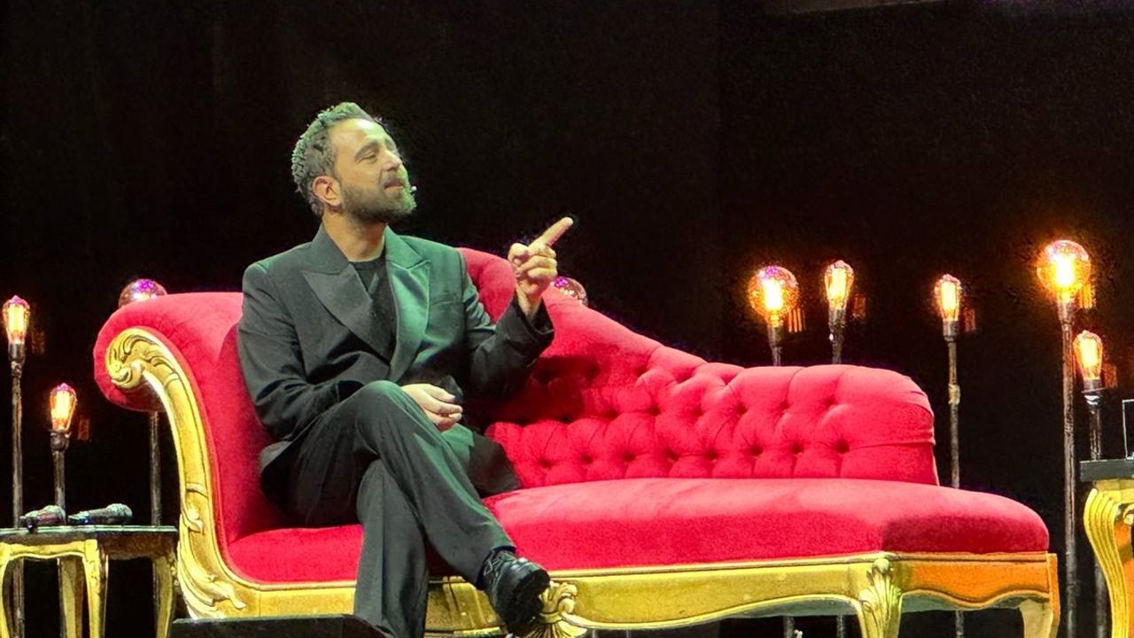 Gökhan Çınar'ın 'Katarsis: Gel Yeniden Başlayalım' Gösterisi Zorlu PSM'de