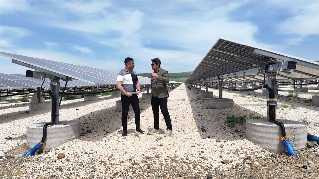 Güneş Enerji Santrallerindeki Arızalar İçin Yapay Zeka Destekli Tespit Sistemi