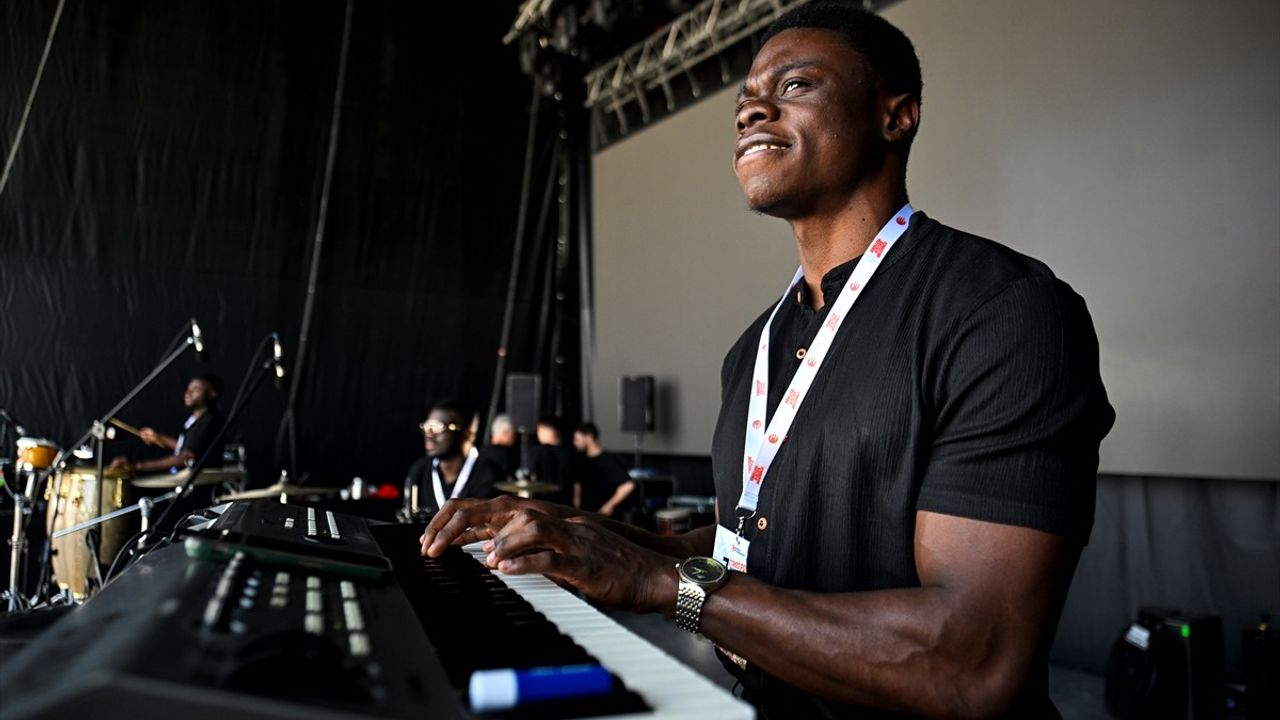 Highlife Band, Etnospor Kültür Festivali’nde Afrika'nın Ritimlerini Türk Dinleyiciyle Buluşturdu