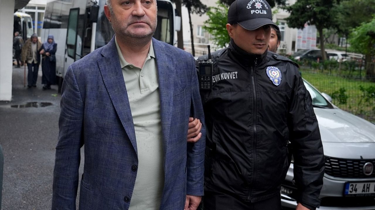 İBB'ye Yönelik Yolsuzluk Soruşturmasında 45 Gözaltı