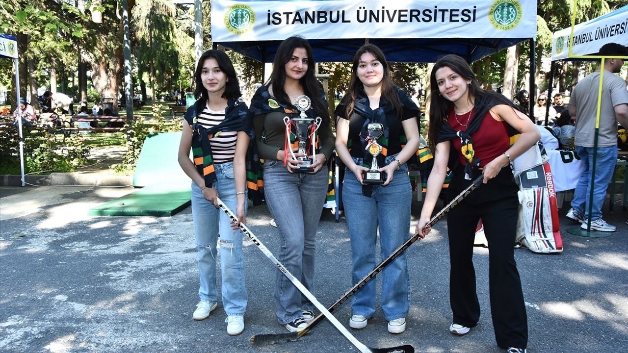 İstanbul Üniversitesi'nde Gençlik Festivali Heyecanı