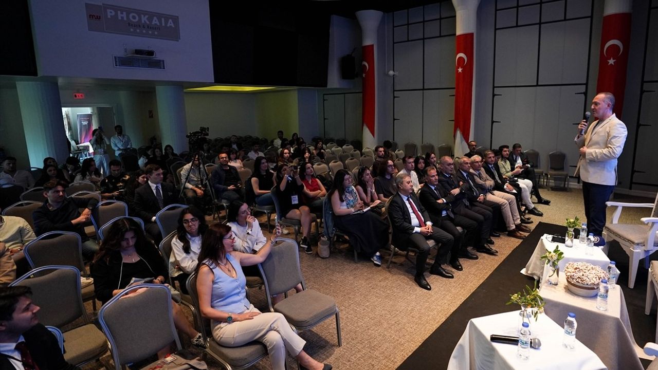 İzmir'de Hukuk Festivali Heyecanı