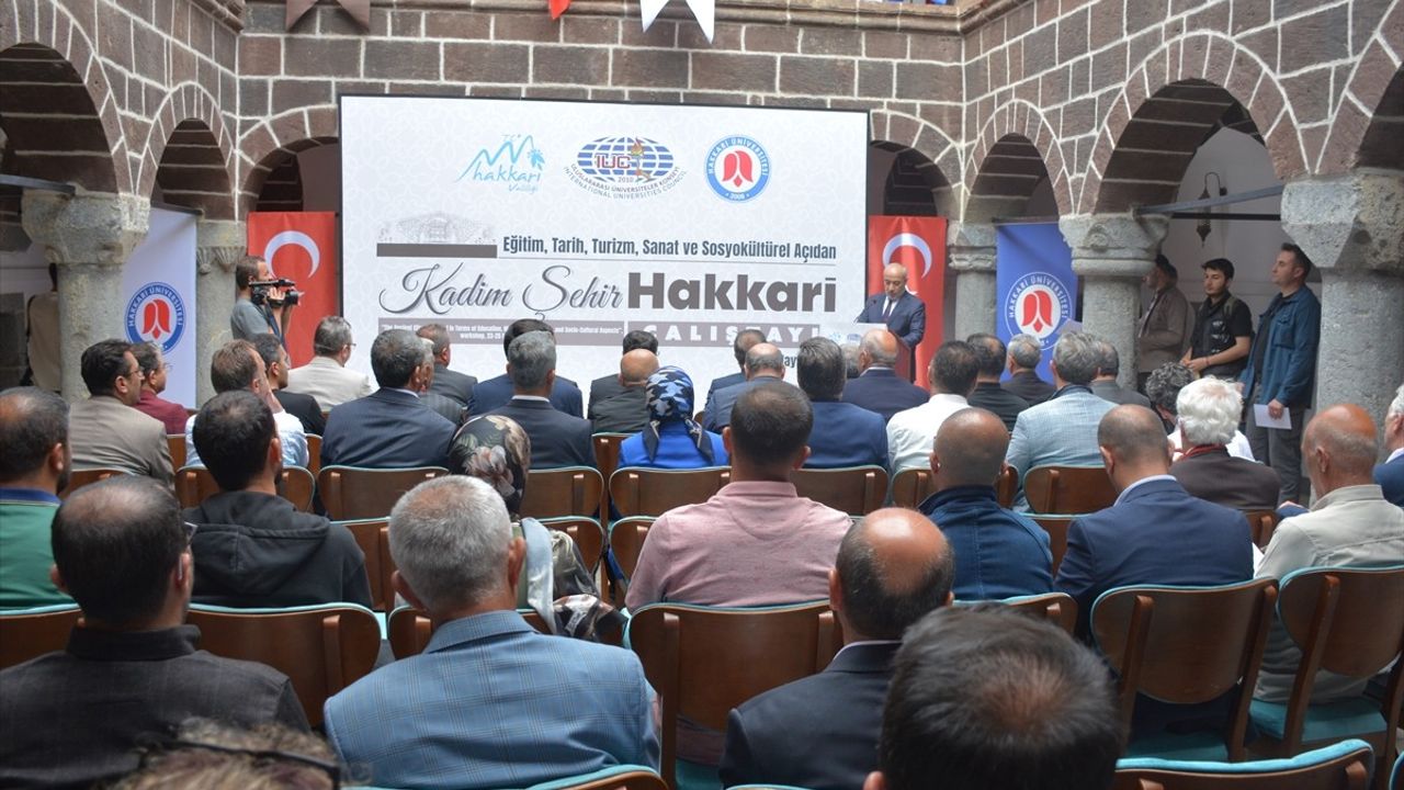 Kadim Şehir Hakkari Çalıştayı Tamamlandı