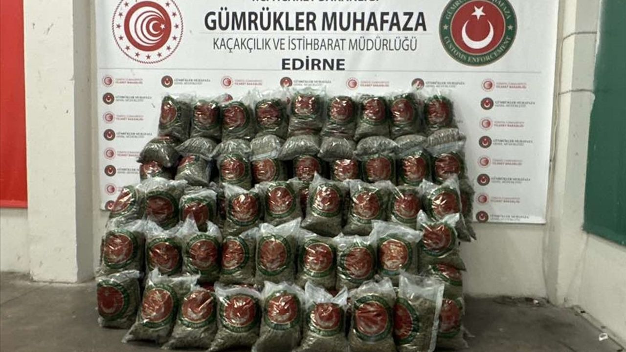 Kapıkule'de Kaçak Esrar Operasyonu