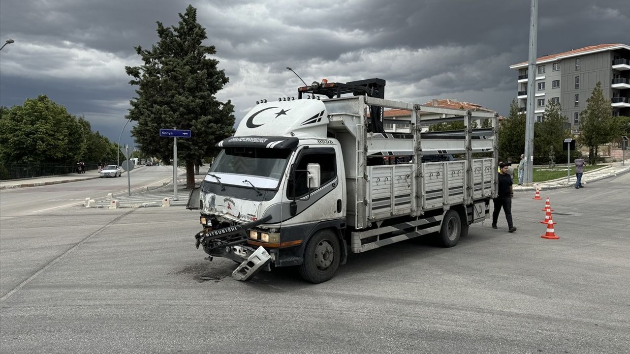 Karaman'da Okul Servisi Kazası: 7 Yaralı