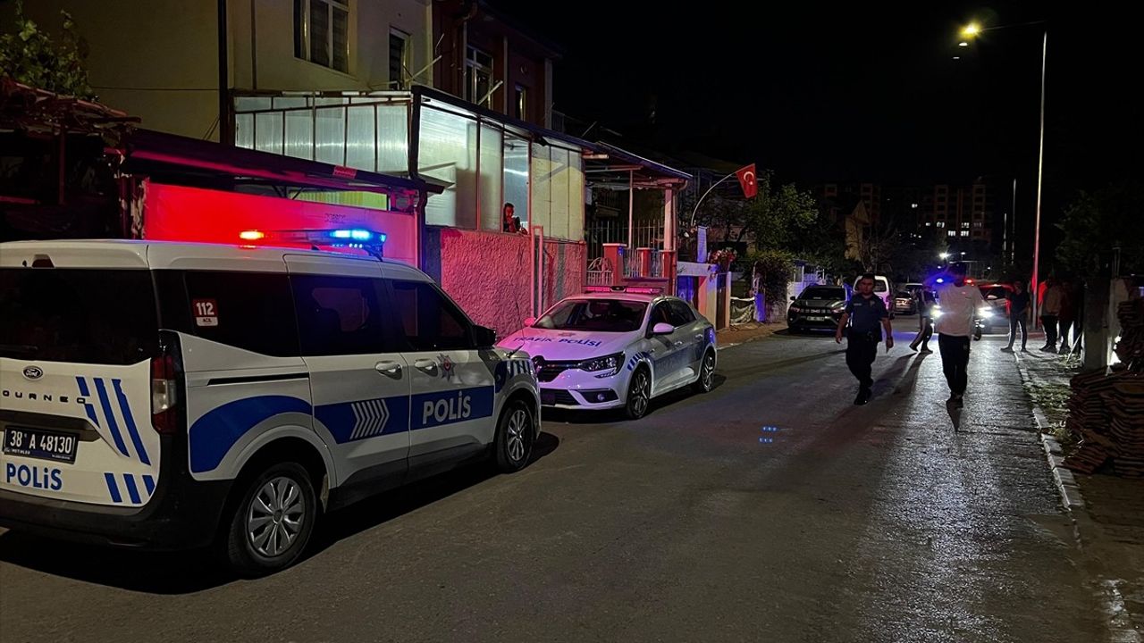 Kayseri'de Köpek Saldırısı: 6 Yaşındaki Çocuk Hastaneye Kaldırıldı