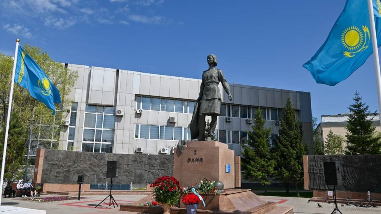 Kazakistan'da 9 Mayıs Zafer Günü Törenleri