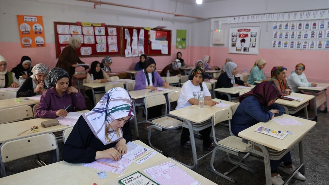 Kızıltepe'de Anneler İçin Özel Kitap Okuma Yarışması