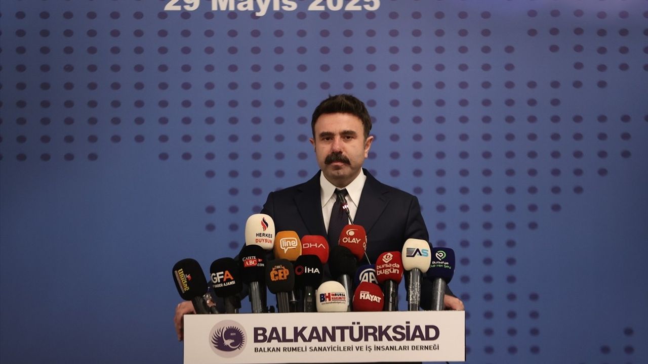 KKTC Başbakanı Ünal Üstel Bursa'da Kıbrıs Türklerinin Mücadelesini Anlattı