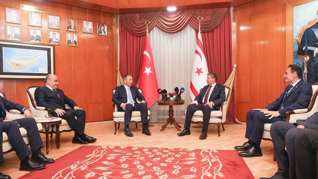 KKTC Başbakanı Ünal Üstel, İçişleri Bakanı Ali Yerlikaya’yı Ağırladı