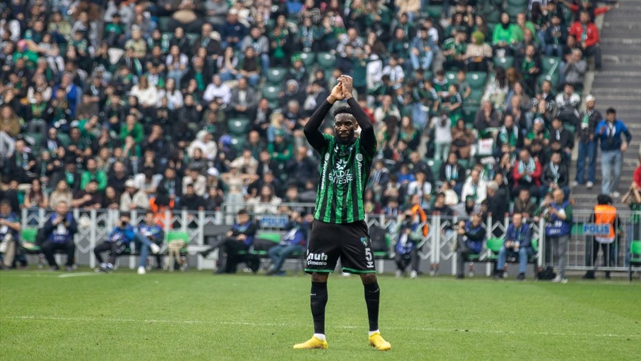 Kocaelispor, Trendyol 1. Lig'de Şampiyonluğa Ulaşarak Keçiörengücü'nü Yenerek Sezonu Tamamladı