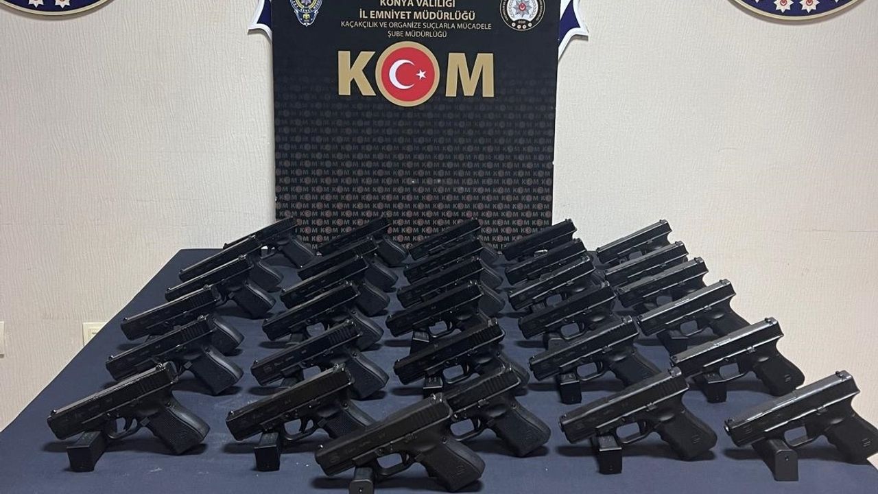 Konya'da Silah Kaçakçılığı Operasyonu: 5 Şüpheli Yakalandı