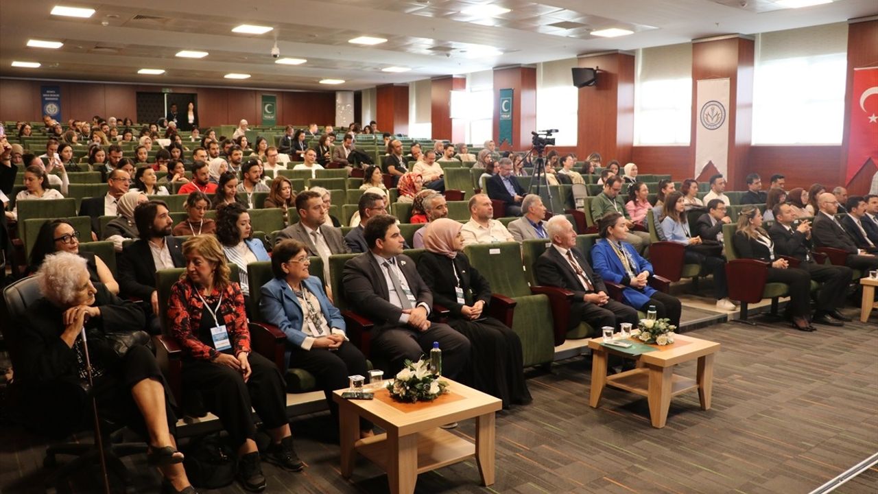 Kütahya'da Tütün Mücadelesi Sempozyumu