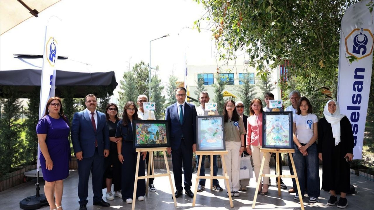Lise Öğrencilerinden Çevreyi Korumak için Sanat