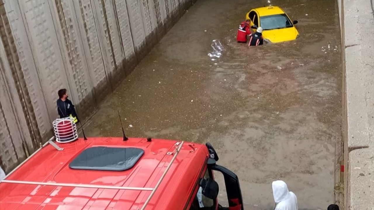Malatya'da Şiddetli Yağış Sonrası Göçük Olayı