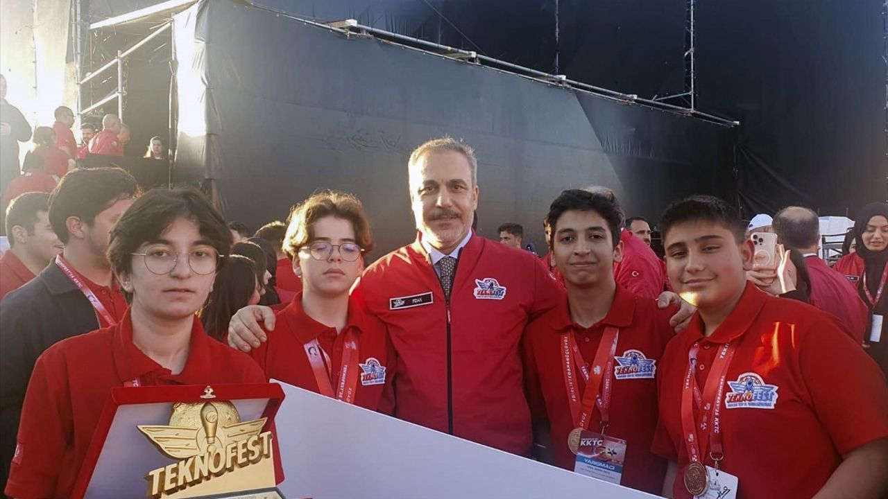 Malatya Öğrencileri TEKNOFEST KKTC'de Birinci Oldu