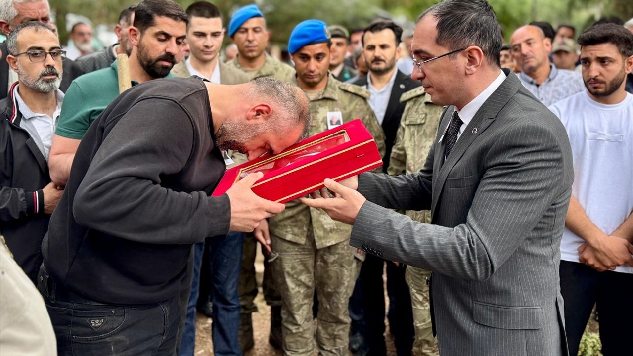 Mardin'de Kıbrıs Gazisi Zeki Aygün Son Yolculuğuna Uğurlandı