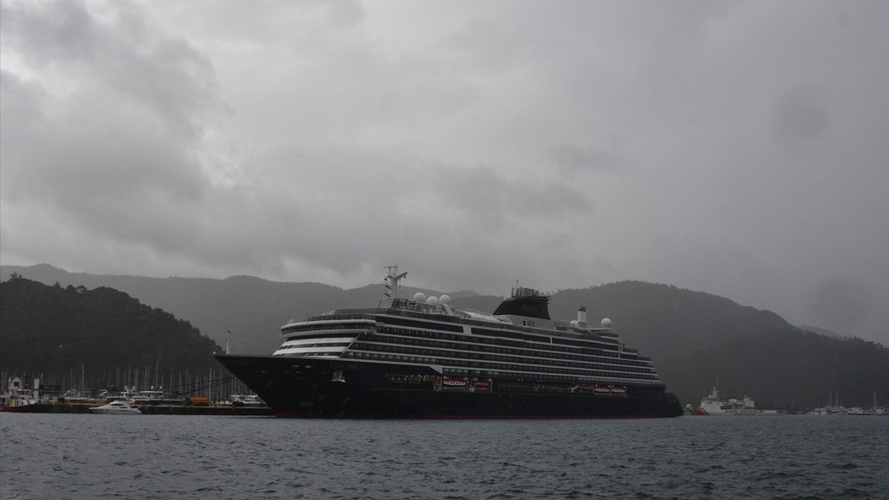 Marmaris'e Gelen 'Explora I' Kuruaziyeri 590 Turist Getirdi