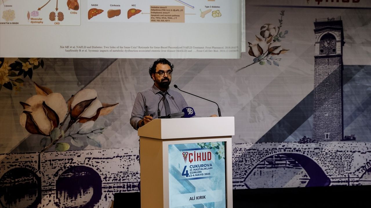 Mersin'de 4. Çukurova İç Hastalıkları Günleri Devam Ediyor