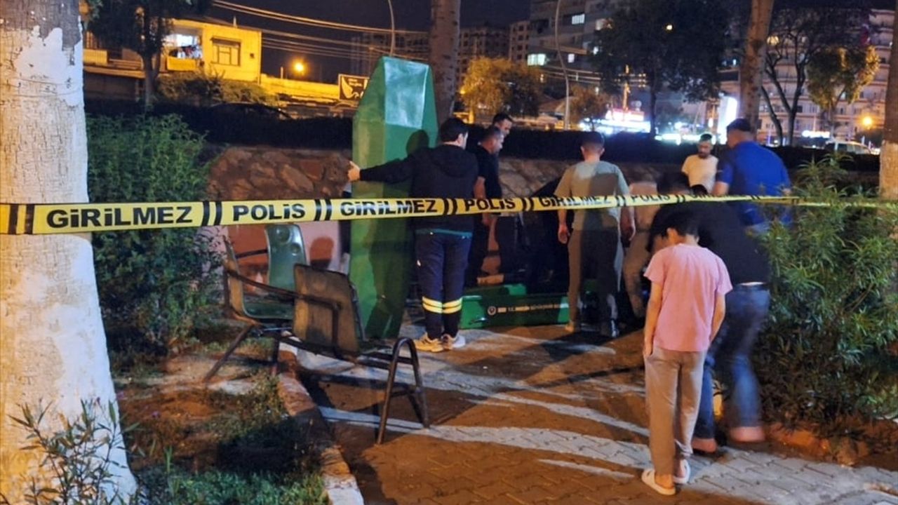 Mersin Tarsus'ta Parkta Ölü Bulunan Kişi Hakkında Bilgiler