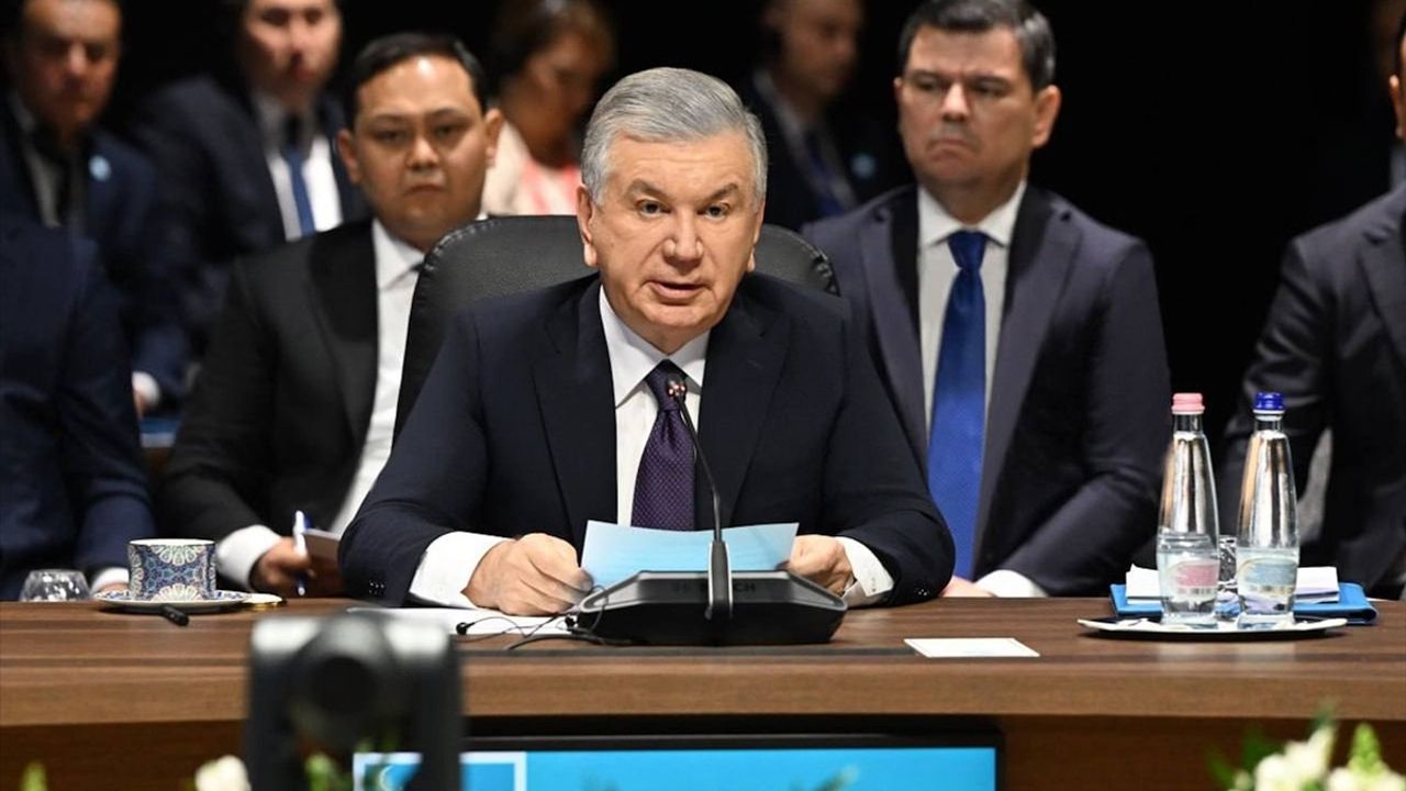 Mirziyoyev'den TDT Zirvesinde Önemli Vurgular