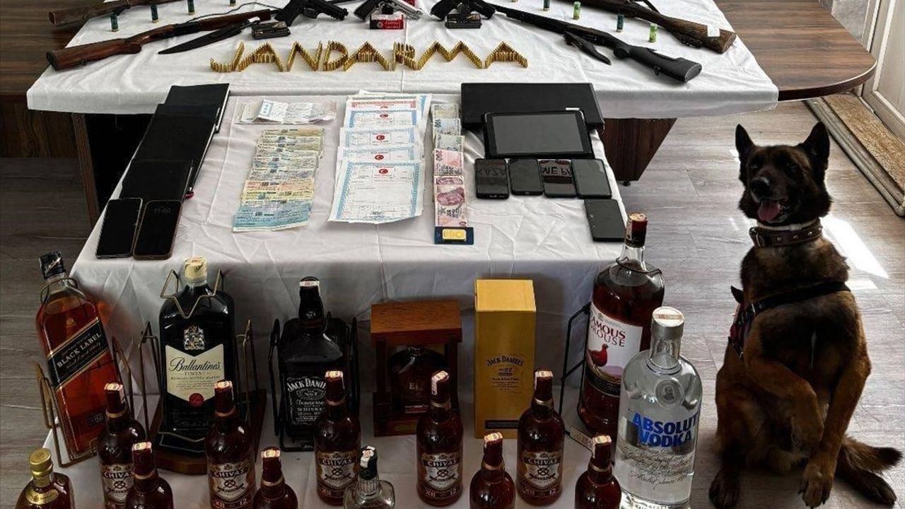 Muğla'da Tefecilik Operasyonunda 7 Kişi Gözaltına Alındı