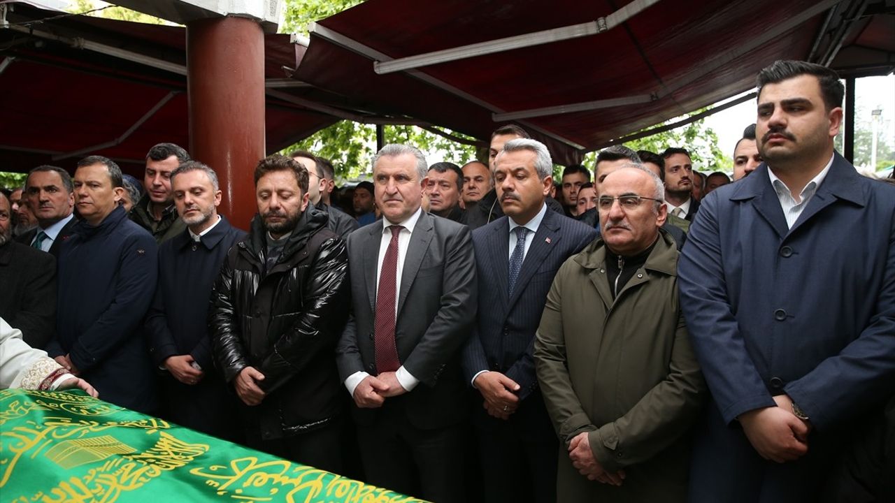 Muhammed Avcı'nın Babası Hacı Kemal Avcı'nın Cenazesi Dualarla Uğurlandı
