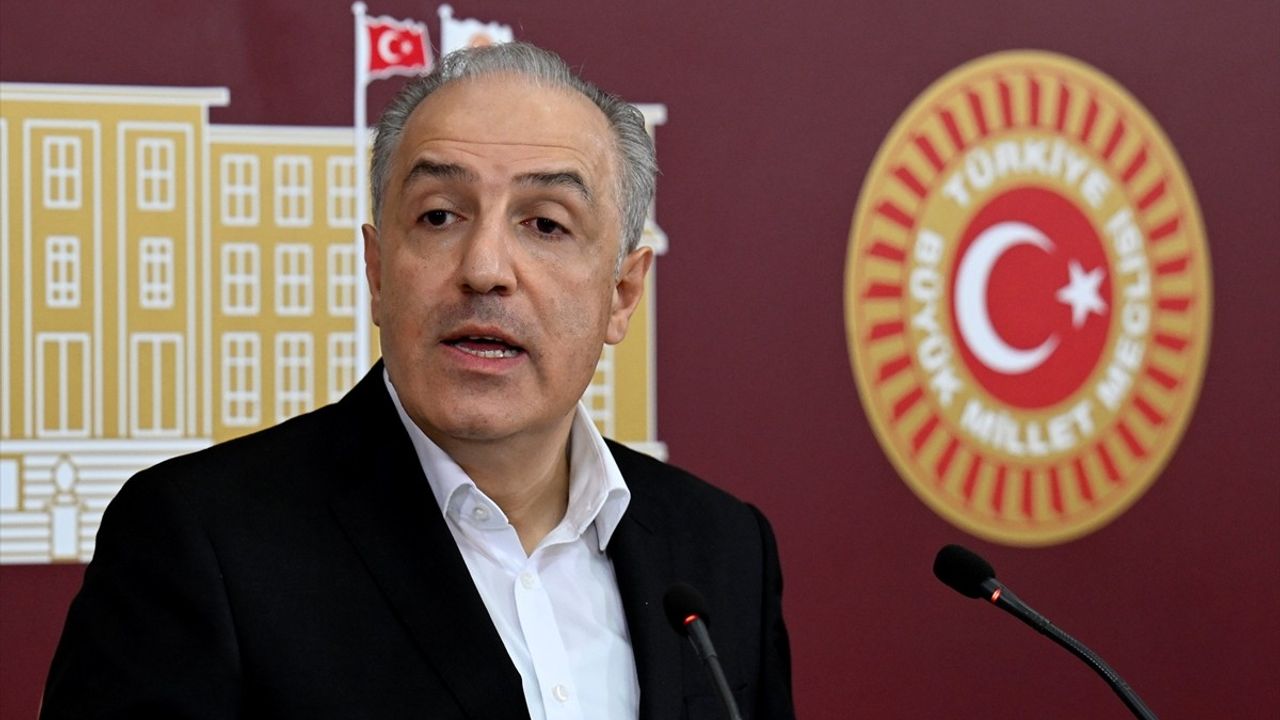 Mustafa Yeneroğlu'ndan Özgür Özel'e Yönelik Saldırıya Tepki