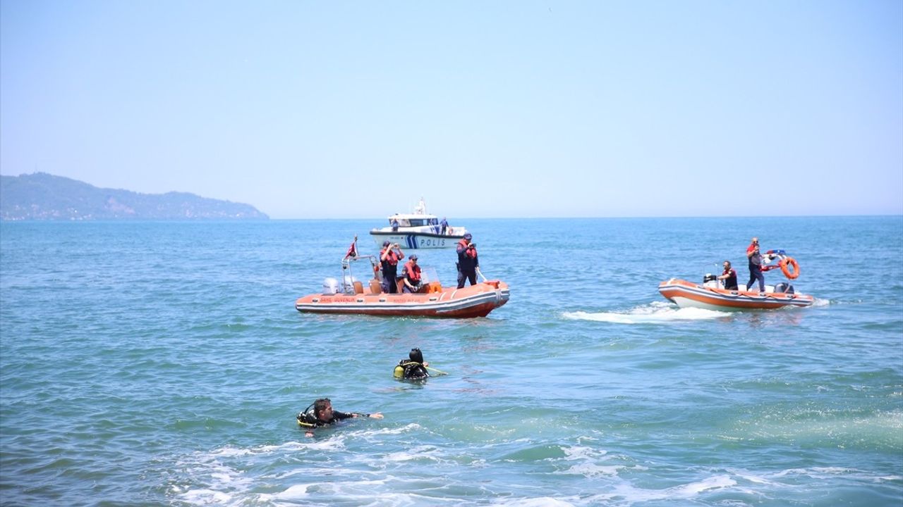 Ordu'da 3 Lise Öğrencisi Boğulma Tehlikesi Geçirdi