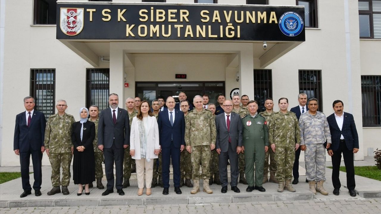 Orgeneral Gürak, NATO Siber Savunma Tatbikatı'na Katıldı