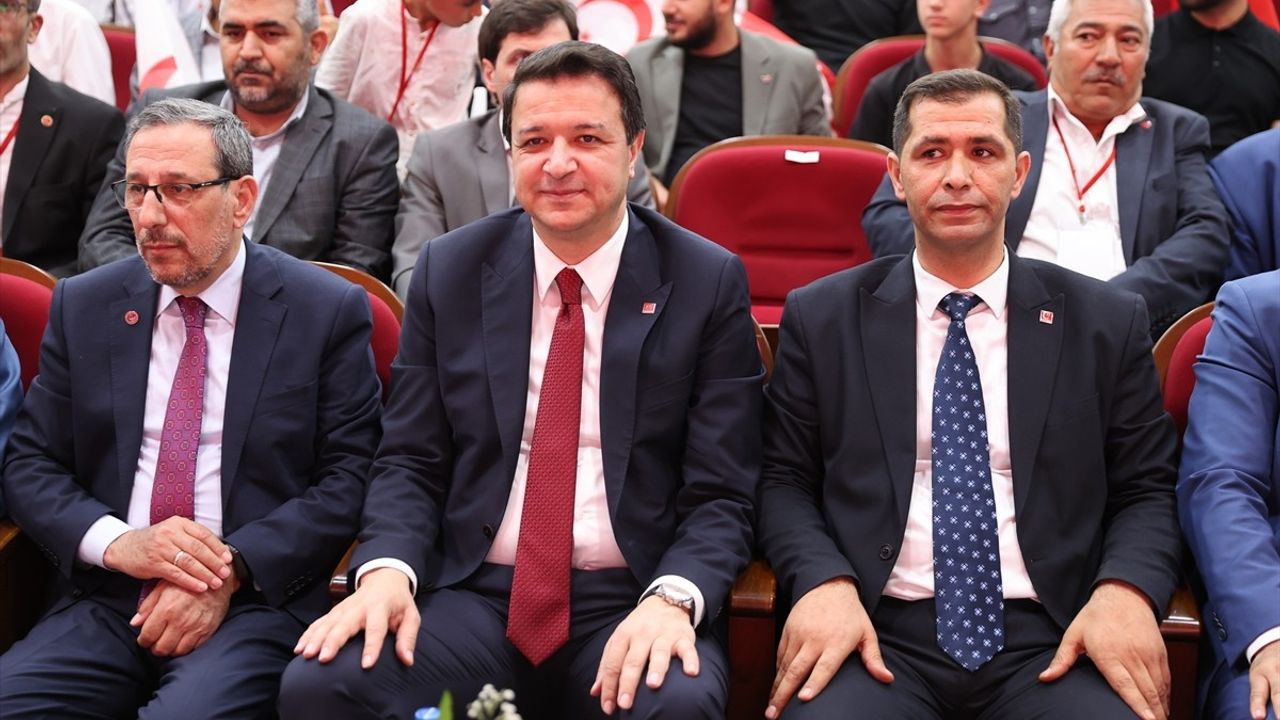 Saadet Partisi Genel Başkanı Mahmut Arıkan, Şanlıurfa'da İl Kongresine Katıldı