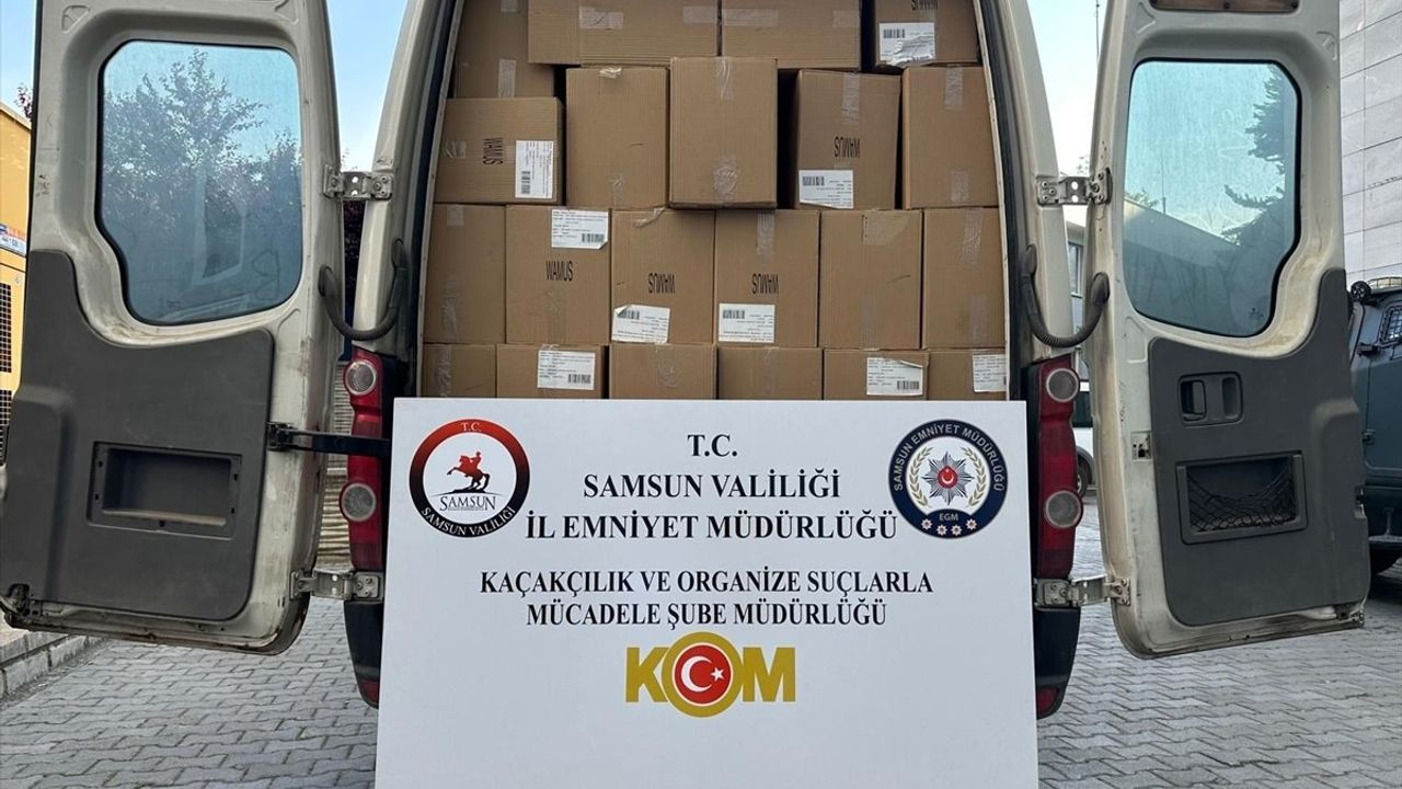 Samsun'da 2 Milyon 260 Bin Kaçak Makaron Ele Geçirildi