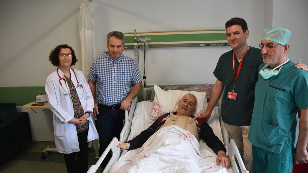 Samsun'da Açık Kalp Ameliyatı ile Başarı
